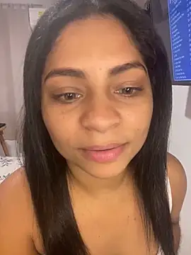 Snapshot of Tana_latin chatting on 02/20/25, 01:25 Tana latin online show from 02/20/25, 01:25