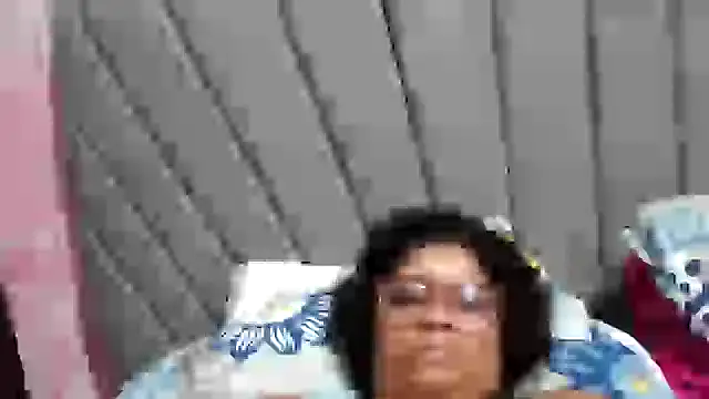 Snapshot of Tana_latin chatting on 09/18/25, 12:34 Tana latin online show from 09/18/25, 12:34