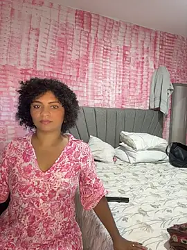 Tana latin online show from 01/14/26, 02:17