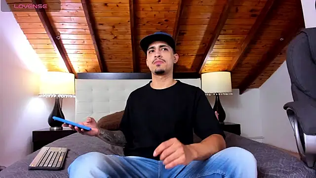 Sebastian Berne online show from 02/10/25, 07:28