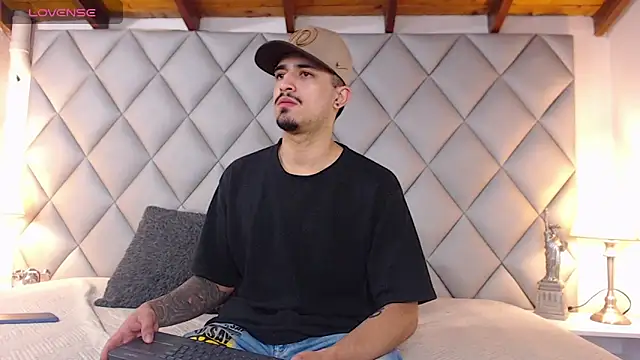 Sebastian Berne online show from 03/03/25, 12:48