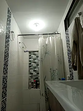 Snapshot of jaime_sex_ chatting on 09/11/25, 04:12 jaime sex  online show from 09/11/25, 04:12