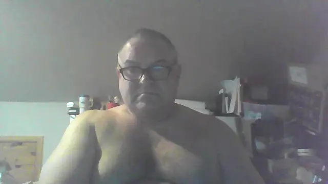 Snapshot of mkestr69 chatting on 01/09/26, 10:11 mkestr69 online show from 01/09/26, 10:11