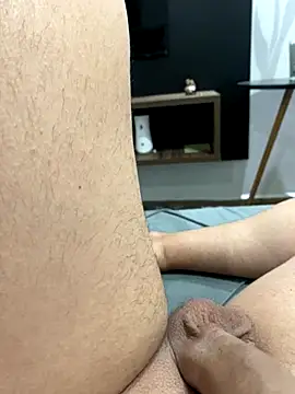 Snapshot of SabredLetdown chatting on 10/24/25, 06:32 SabredLetdown online show from 10/24/25, 06:32