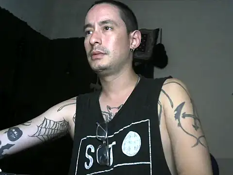 vampireathome online show from 09/18/25, 02:57