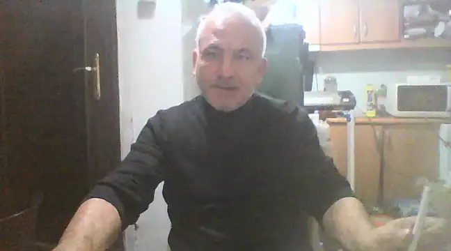 Snapshot of murat7888 chatting on 02/17/25, 01:21 murat7888 online show from 02/17/25, 01:21