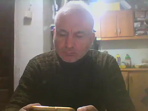 Snapshot of murat7888 chatting on 03/03/25, 12:37 murat7888 online show from 03/03/25, 12:37