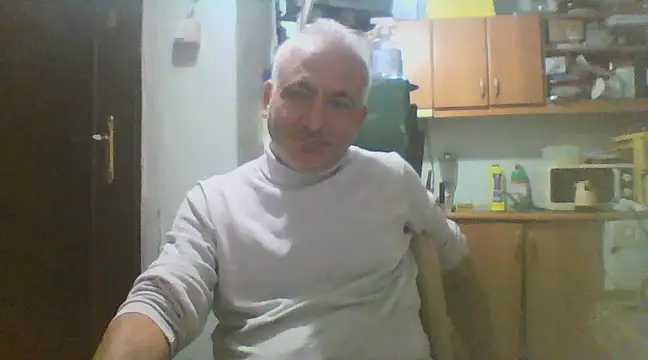 Snapshot of murat7888 chatting on 03/12/25, 10:05 murat7888 online show from 03/12/25, 10:05