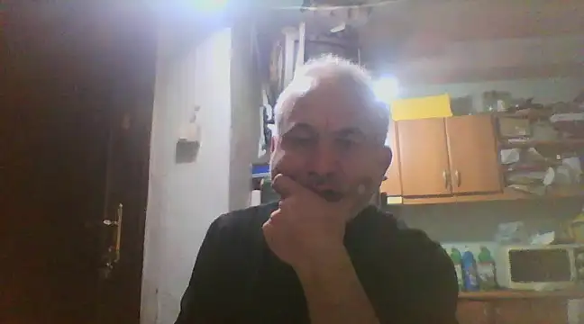 Snapshot of murat7888 chatting on 03/19/25, 10:00 murat7888 online show from 03/19/25, 10:00