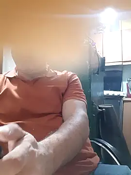 Snapshot of murat7888 chatting on 11/25/25, 10:04 murat7888 online show from 11/25/25, 10:04