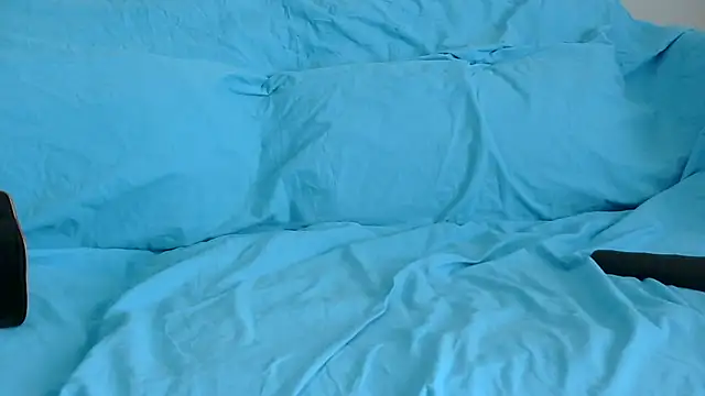 Snapshot of redpoint34 chatting on 02/27/26, 06:24 redpoint34 online show from 02/27/26, 06:24