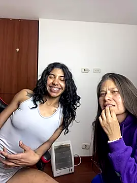 Snapshot of amberth2304 chatting on 11/05/25, 09:15 amberth2304 online show from 11/05/25, 09:15