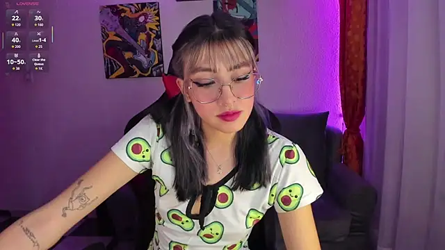 Daphne Jhons online show from 02/05/26, 04:28