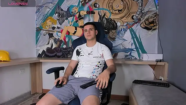 Snapshot of Sebastian_Phoenix chatting on 03/04/25, 03:22 Sebastian Phoenix online show from 03/04/25, 03:22