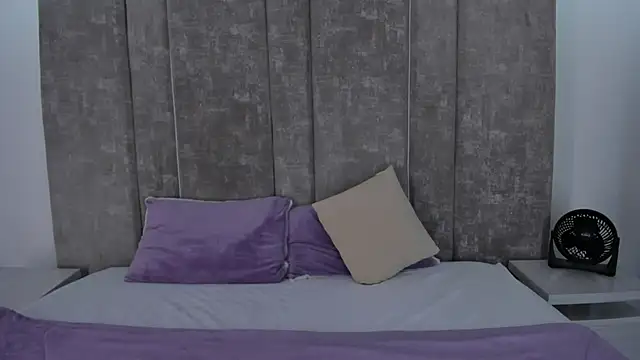 ValerieHyde online show from 02/21/25, 02:39