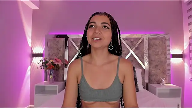 ValerieHyde online show from 03/01/25, 06:03