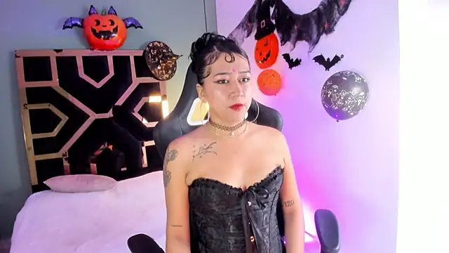 Snapshot of Samantha_spencer chatting on 10/15/25, 03:39 Samantha spencer online show from 10/15/25, 03:39