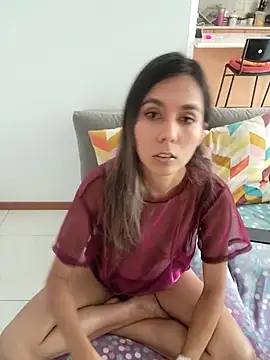 Alicee10 online show from 10/07/25, 05:32