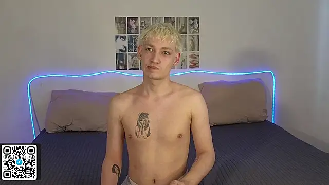 Julian wins online show from 03/20/26, 07:35