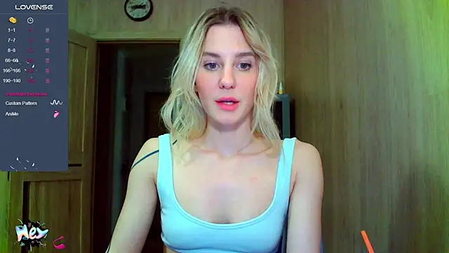 Caramel piegirl online show from 09/08/25, 07:57