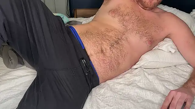 Snapshot of bottombearishguy chatting on 02/14/25, 06:51 bottombearishguy online show from 02/14/25, 06:51