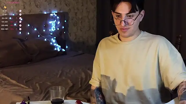 dark-willoww online show from 02/08/25, 07:05