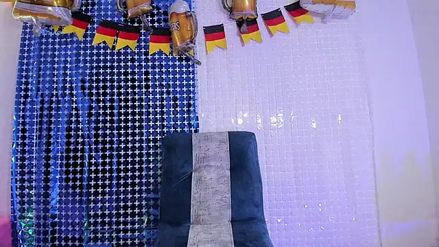 Snapshot of Abbiee_8 chatting on 09/23/25, 04:43 Abbiee 8 online show from 09/23/25, 04:43