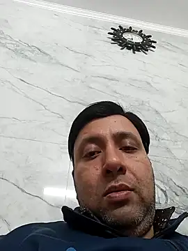 innocentboy1987 online show from 02/17/25, 03:09