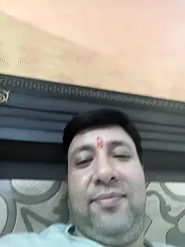 Snapshot of innocentboy1987 chatting on 09/30/25, 09:36 innocentboy1987 online show from 09/30/25, 09:36