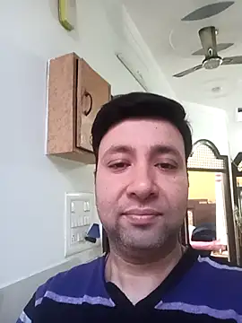 innocentboy1987 online show from 02/06/26, 03:44