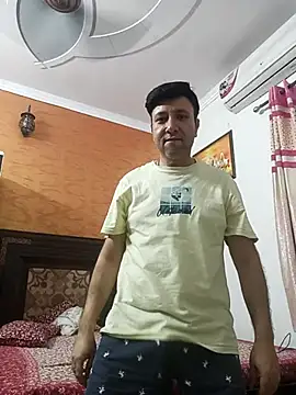 innocentboy1987 online show from 04/25/26, 04:04