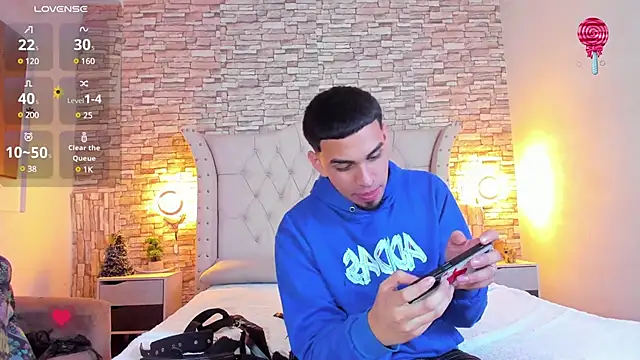 Snapshot of Miagael_Pervert chatting on 02/08/25, 04:36 Miagael Pervert online show from 02/08/25, 04:36