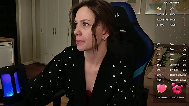 alexa feels  online show from 03/29/26, 04:40