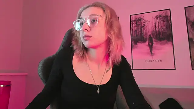 Snapshot of PhilippaAdamas chatting on 03/02/25, 02:19 PhilippaAdamas online show from 03/02/25, 02:19