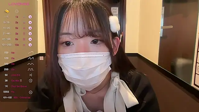 Riri  o0 online show from 03/18/25, 10:46