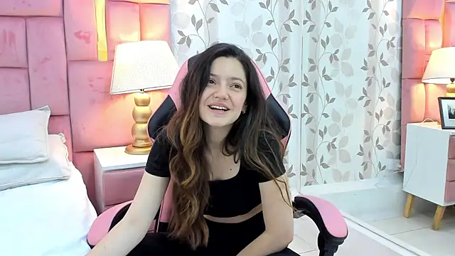 Snapshot of ArianaFranco chatting on 03/23/25, 03:10 ArianaFranco online show from 03/23/25, 03:10