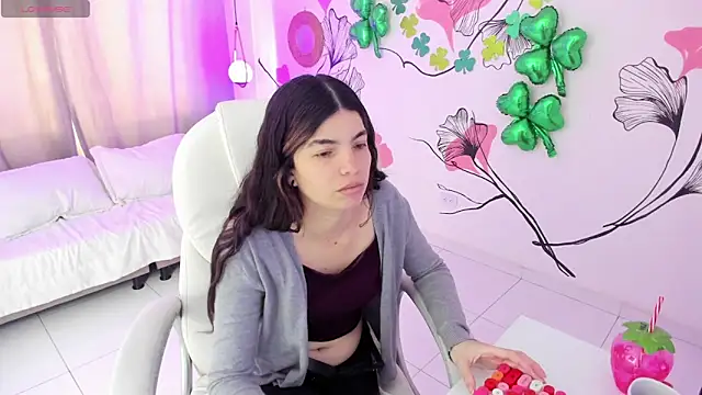 Snapshot of Isabela_Fiorelli chatting on 03/26/26, 01:06 Isabela Fiorelli online show from 03/26/26, 01:06