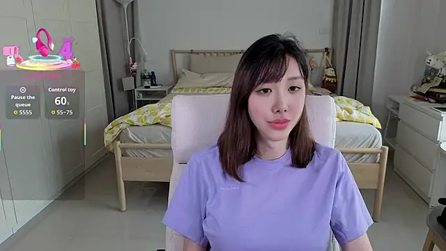 joycemilka online show from 09/30/25, 06:29