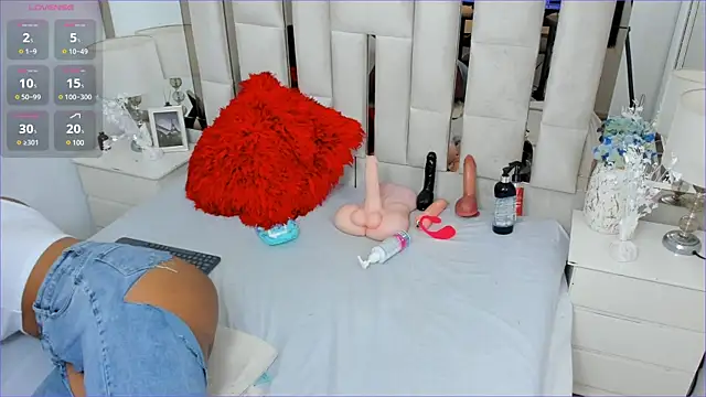 Snapshot of AgathaBladee chatting on 03/12/25, 07:28 AgathaBladee online show from 03/12/25, 07:28