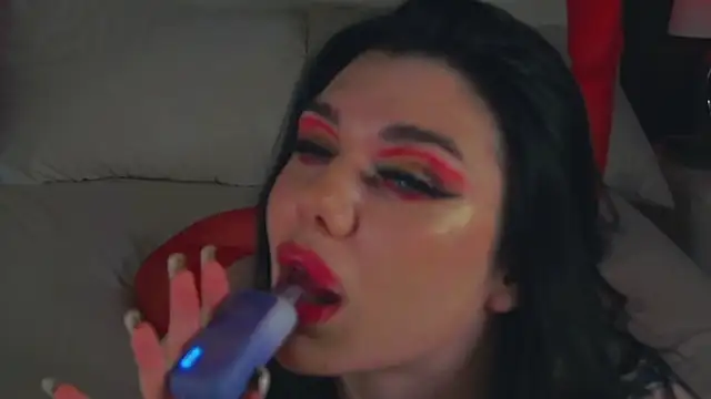 MaeveMoon online show from 01/11/26, 06:35