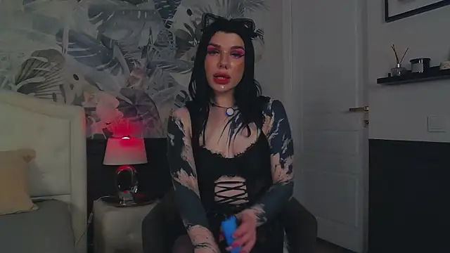 MaeveMoon online show from 03/21/26, 06:11