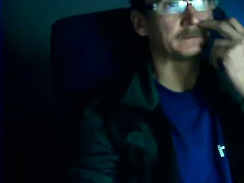 igracek30 online show from 03/19/26, 05:39