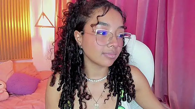 Snapshot of im_morgann chatting on 02/11/25, 05:18 im morgann online show from 02/11/25, 05:18