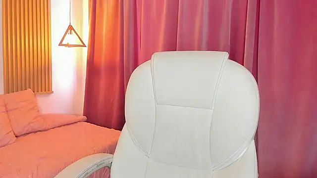 Snapshot of im_morgann chatting on 02/18/25, 04:26 im morgann online show from 02/18/25, 04:26