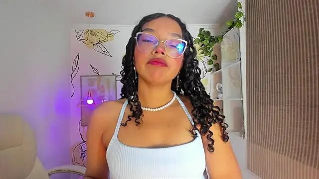 Snapshot of im_morgann chatting on 10/10/25, 12:48 im morgann online show from 10/10/25, 12:48