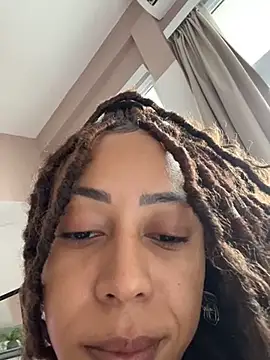 dianagolley420 online show from 02/07/25, 06:56