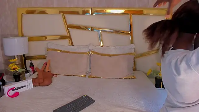 Snapshot of Zoe_CarterX chatting on 02/27/26, 03:01 Zoe CarterX online show from 02/27/26, 03:01