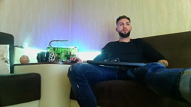 Snapshot of JamieNoxus chatting on 03/05/25, 12:16 JamieNoxus online show from 03/05/25, 12:16