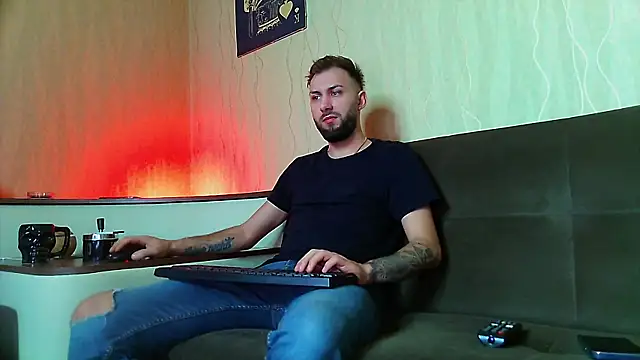 Snapshot of JamieNoxus chatting on 03/16/25, 10:00 JamieNoxus online show from 03/16/25, 10:00