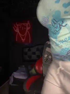 Carola-Ross online show from 02/17/25, 03:36